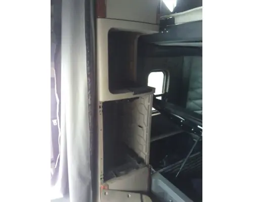 FREIGHTLINER CASCADIA 125 CAB