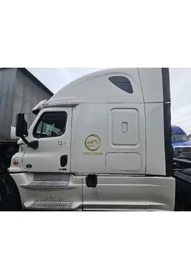 FREIGHTLINER CASCADIA 125 CAB