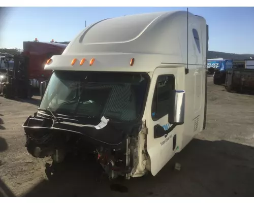 FREIGHTLINER CASCADIA 125 CAB