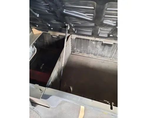 FREIGHTLINER CASCADIA 125 CAB