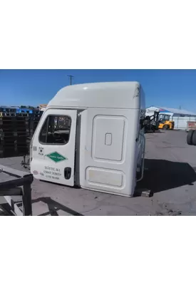 FREIGHTLINER CASCADIA 125 CAB