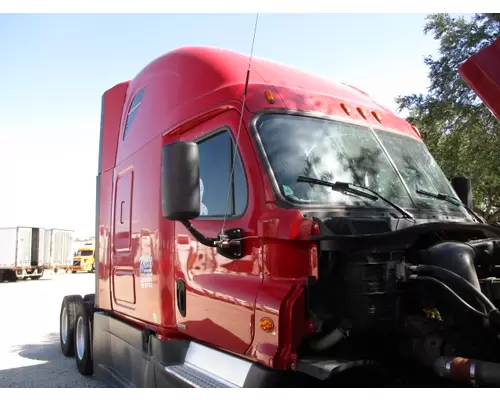 FREIGHTLINER CASCADIA 125 CAB