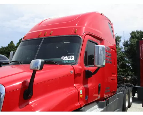 FREIGHTLINER CASCADIA 125 CAB