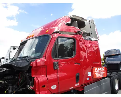 FREIGHTLINER CASCADIA 125 CAB