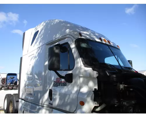 FREIGHTLINER CASCADIA 125 CAB