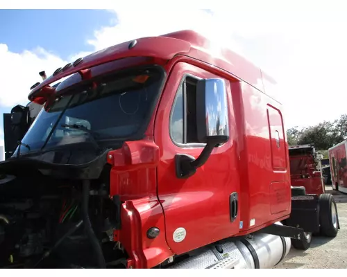 FREIGHTLINER CASCADIA 125 CAB