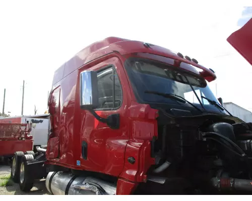 FREIGHTLINER CASCADIA 125 CAB