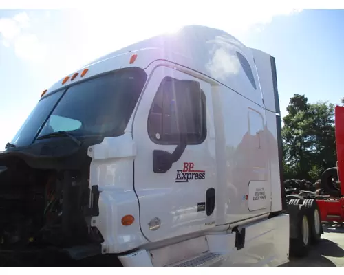 FREIGHTLINER CASCADIA 125 CAB