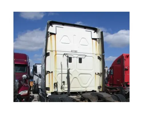 FREIGHTLINER CASCADIA 125 CAB