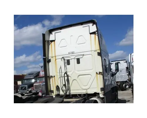 FREIGHTLINER CASCADIA 125 CAB