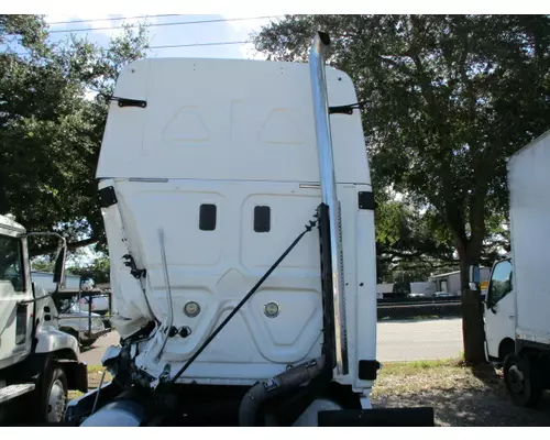 FREIGHTLINER CASCADIA 125 CAB