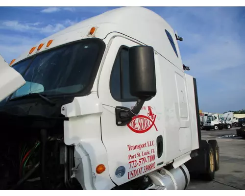 FREIGHTLINER CASCADIA 125 CAB