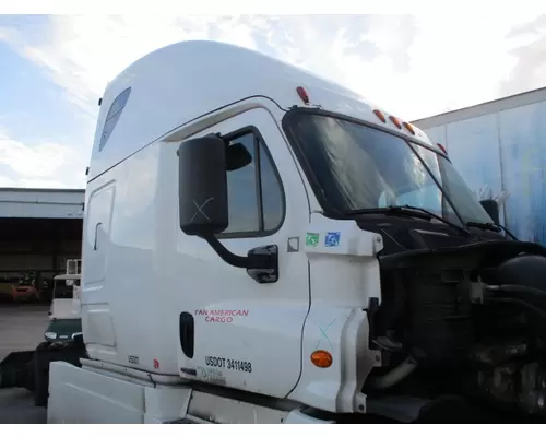 FREIGHTLINER CASCADIA 125 CAB