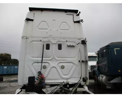 FREIGHTLINER CASCADIA 125 CAB