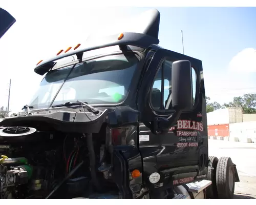 FREIGHTLINER CASCADIA 125 CAB