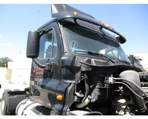 FREIGHTLINER CASCADIA 125 CAB