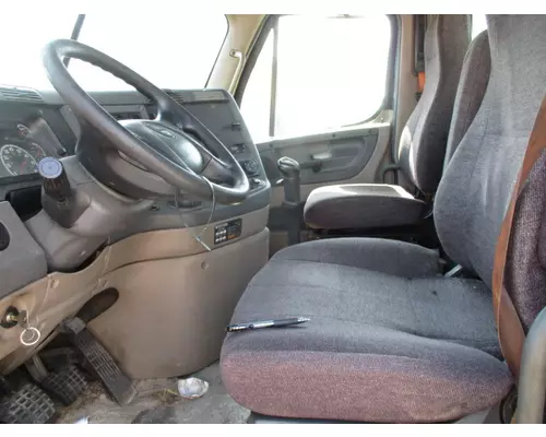 FREIGHTLINER CASCADIA 125 CAB