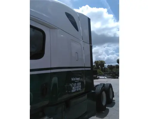 FREIGHTLINER CASCADIA 125 CAB