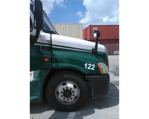 FREIGHTLINER CASCADIA 125 CAB