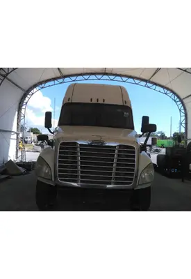 FREIGHTLINER CASCADIA 125 CAB