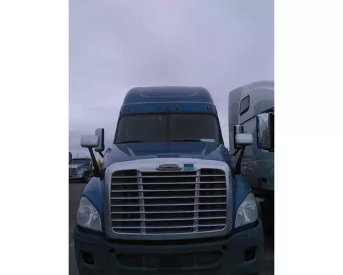 FREIGHTLINER CASCADIA 125 CAB