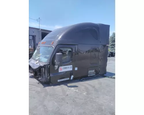 FREIGHTLINER CASCADIA 125 CAB