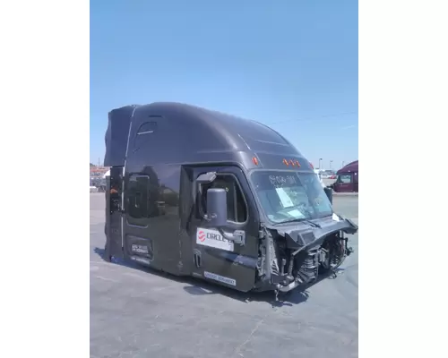 FREIGHTLINER CASCADIA 125 CAB