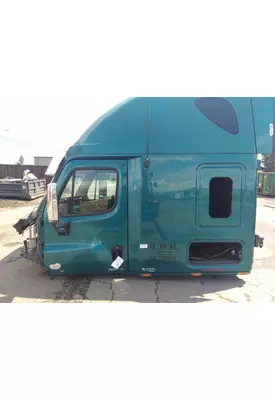 FREIGHTLINER CASCADIA 125 CAB
