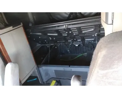 FREIGHTLINER CASCADIA 125 CAB