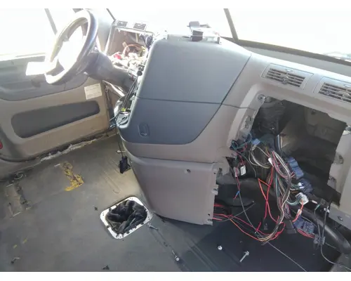 FREIGHTLINER CASCADIA 125 CAB