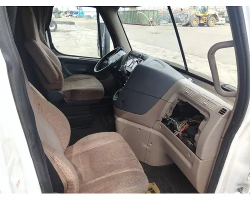 FREIGHTLINER CASCADIA 125 CAB