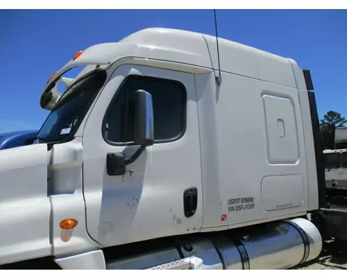 FREIGHTLINER CASCADIA 125 CAB