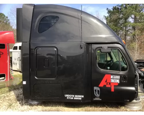 FREIGHTLINER CASCADIA 125 CAB