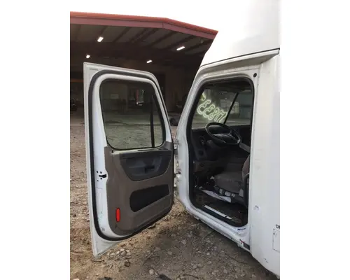 FREIGHTLINER CASCADIA 125 CAB