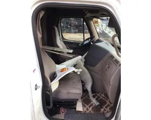 FREIGHTLINER CASCADIA 125 CAB