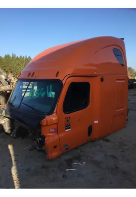 FREIGHTLINER CASCADIA 125 CAB