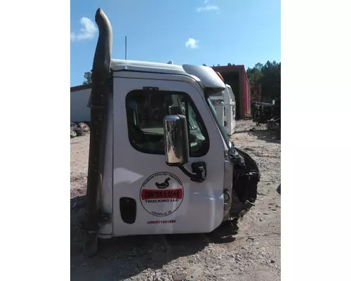 FREIGHTLINER CASCADIA 125 CAB