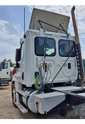 FREIGHTLINER CASCADIA 125 CAB