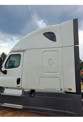 FREIGHTLINER CASCADIA 125 CAB