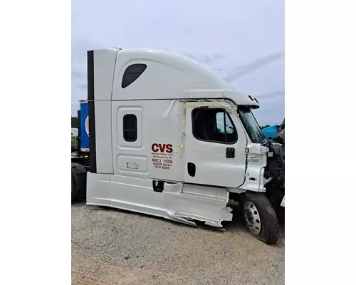 FREIGHTLINER CASCADIA 125 CAB