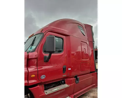 FREIGHTLINER CASCADIA 125 CAB