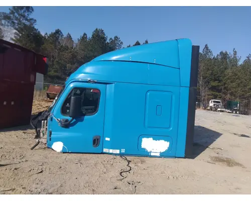 FREIGHTLINER CASCADIA 125 CAB