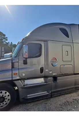 FREIGHTLINER CASCADIA 125 CAB