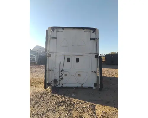 FREIGHTLINER CASCADIA 125 CAB