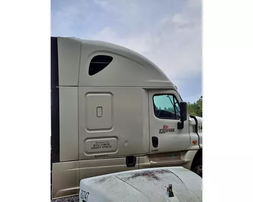 FREIGHTLINER CASCADIA 125 CAB