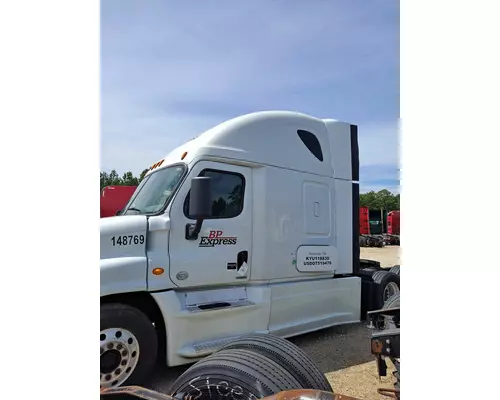 FREIGHTLINER CASCADIA 125 CAB