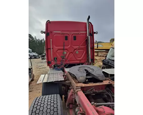 FREIGHTLINER CASCADIA 125 CAB