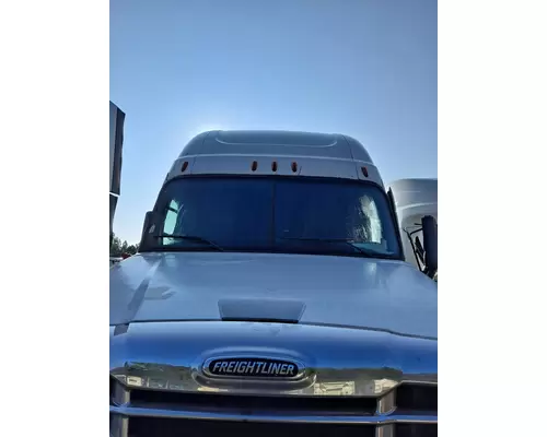 FREIGHTLINER CASCADIA 125 CAB