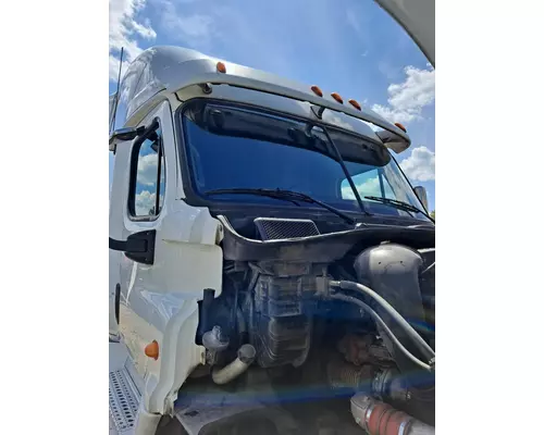 FREIGHTLINER CASCADIA 125 CAB