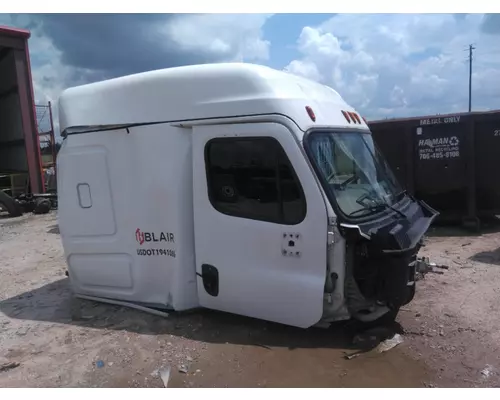 FREIGHTLINER CASCADIA 125 CAB